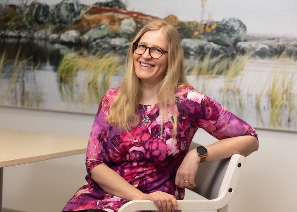 Kuvassa: hankekoordinaattori Tiina Lintunen.