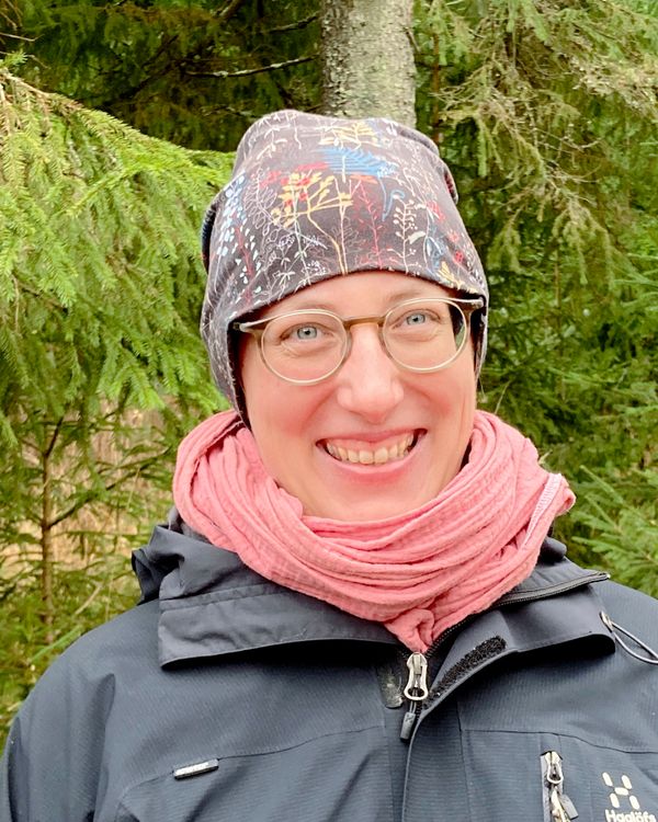 Kuvassa on Maija Manninen